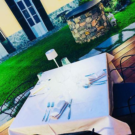 Relais Real Collegio Hotel Ноли Екстериор снимка