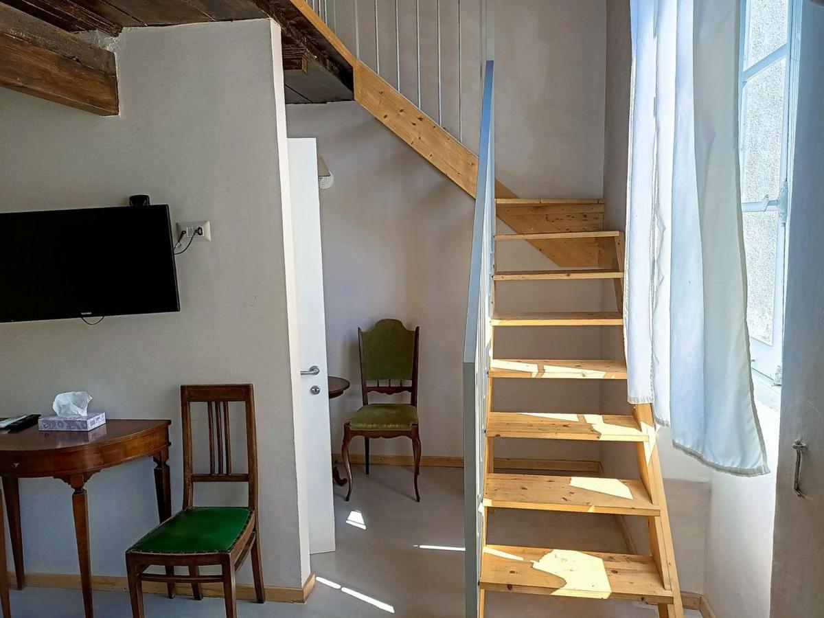 Relais Real Collegio Hotel Ноли Екстериор снимка