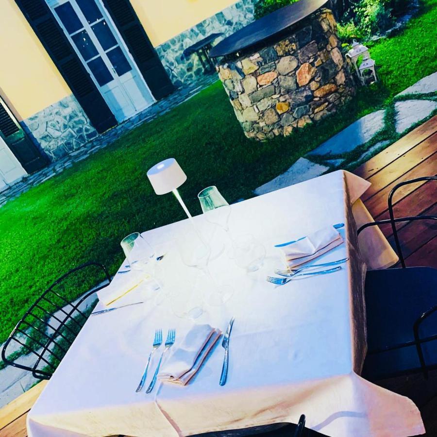Relais Real Collegio Hotel Ноли Екстериор снимка