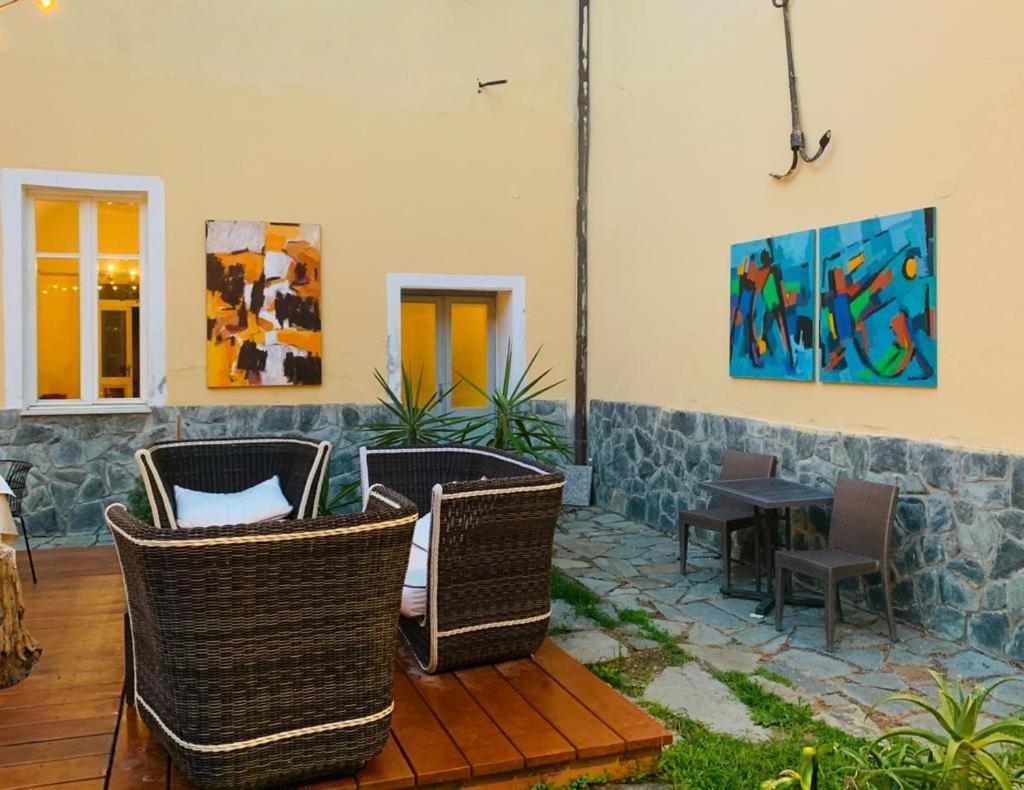 Relais Real Collegio Hotel Ноли Екстериор снимка