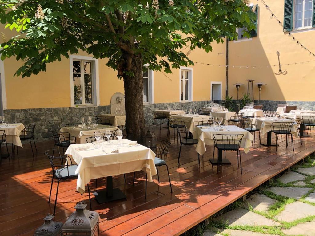 Relais Real Collegio Hotel Ноли Екстериор снимка