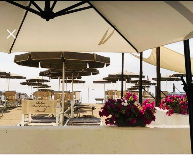 Relais Real Collegio Hotel Ноли Екстериор снимка